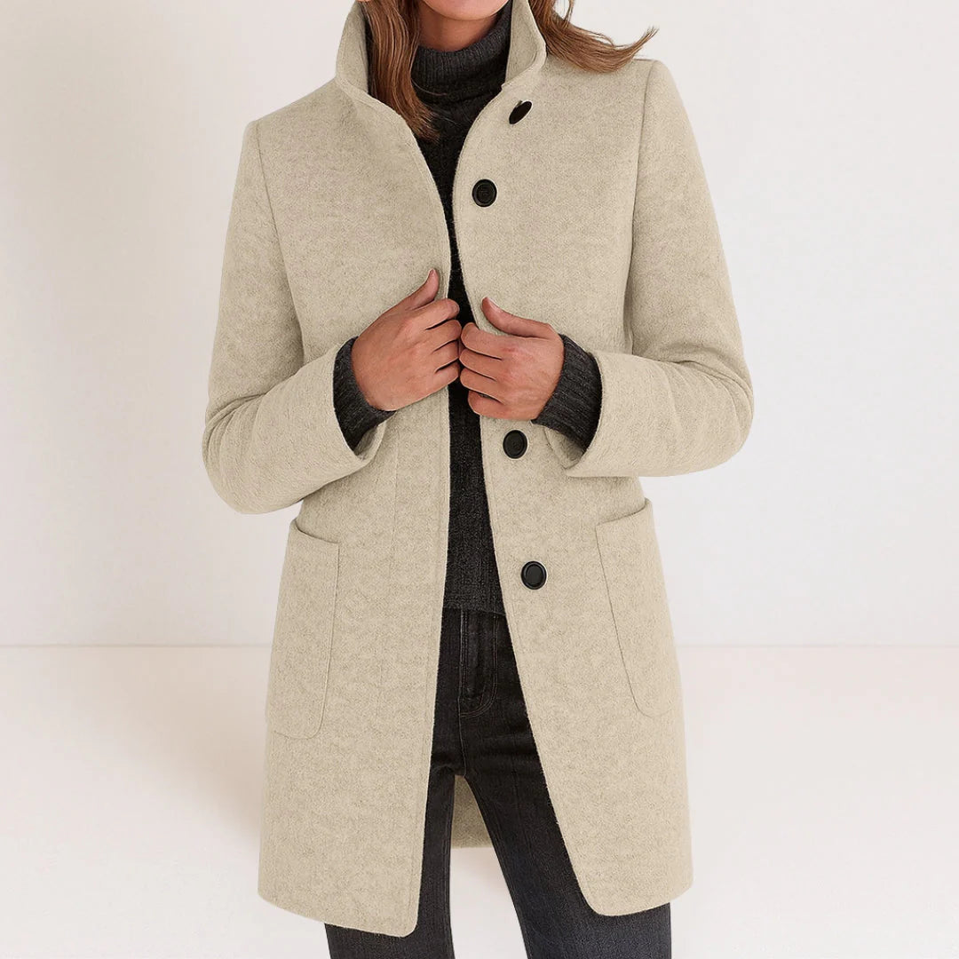 Valemu | Chaqueta con cuello alto