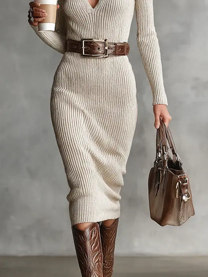 Rebecca | Vestido Midi de Cuello Alto con Escote en V y Cinturón