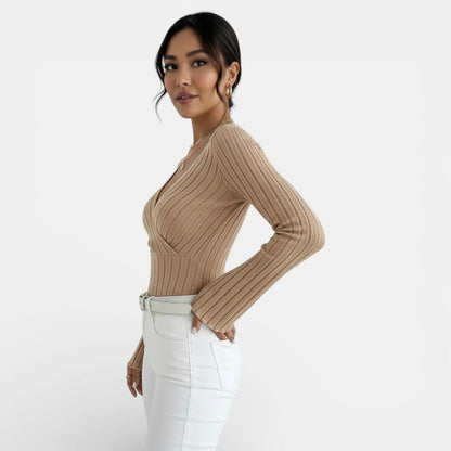 Julieta | Camiseta Canalé Escote V Manga Larga