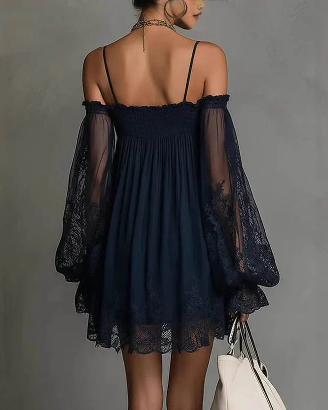 Sienna | Vestido Mini de Encaje con Hombros Descubiertos