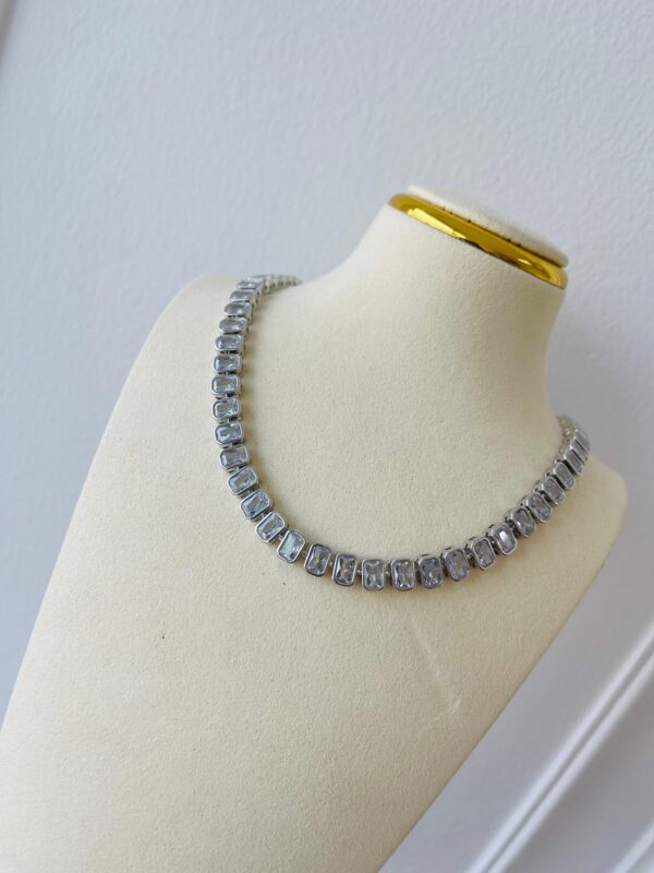 Collar Cerbero